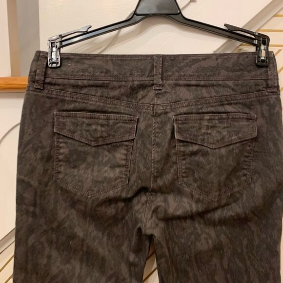 Loft Snakeskin Cargo Skinny Pants - Picture 7 of 7